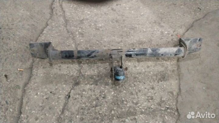 Фаркоп на land cruiser 120