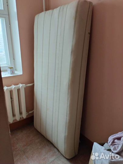 Матрас для кровати