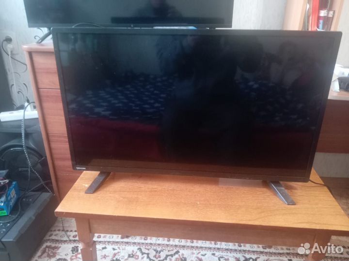 Телевизор на запчасти