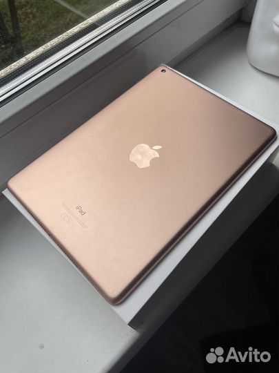 Планшет Apple iPad 2018