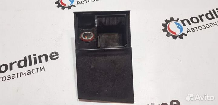 Пепельница передняя Volkswagen Golf 4 хетчбек 1.4