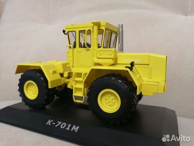 Модель трактора К-701М