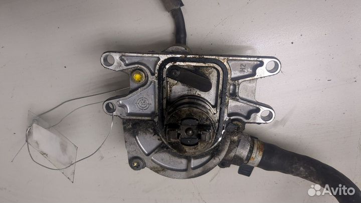 Насос вакуумный Opel Frontera B, 2000