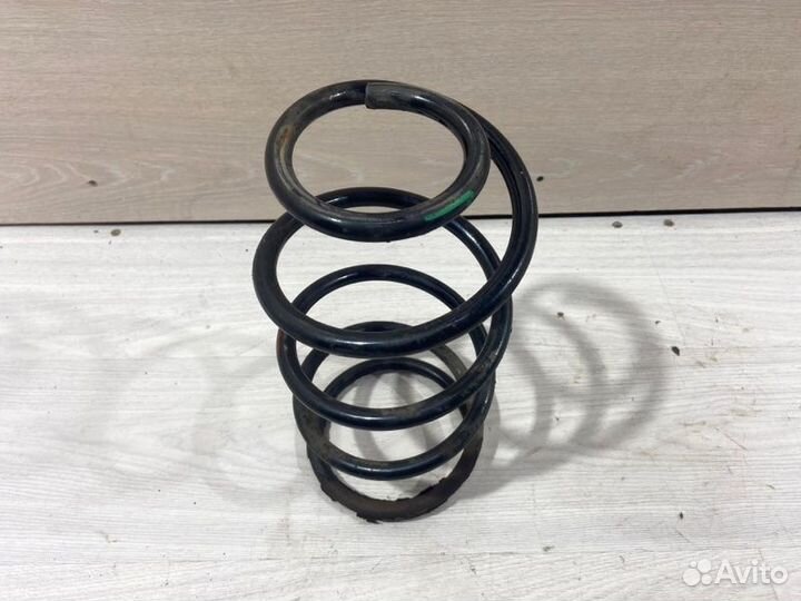 Пружина Ford Focus 2 (04-08) хетчбэк 1.8L