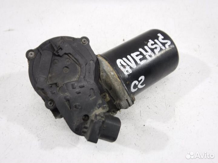 Моторчик стеклоочистителя передний Toyota Avensis