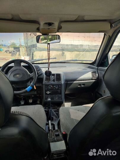 ВАЗ 2110 1.5 МТ, 1998, 300 000 км