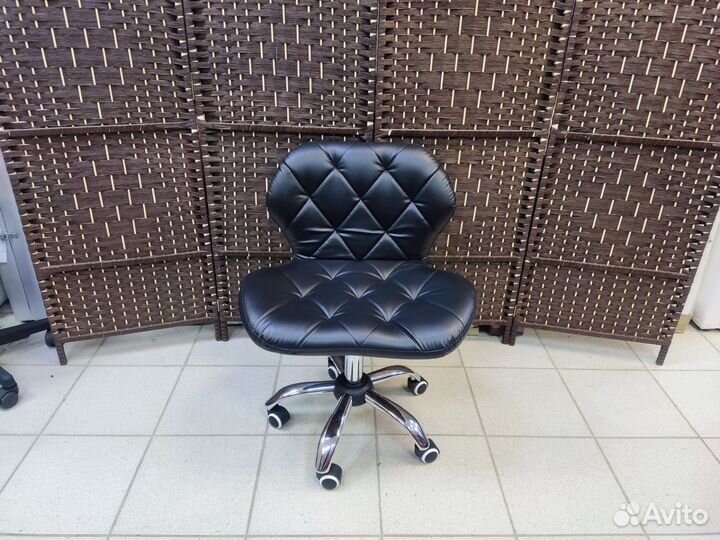 Стул для мастера Ракушка