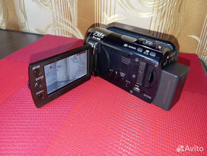 Видеокамера Panasonic SDR-H85