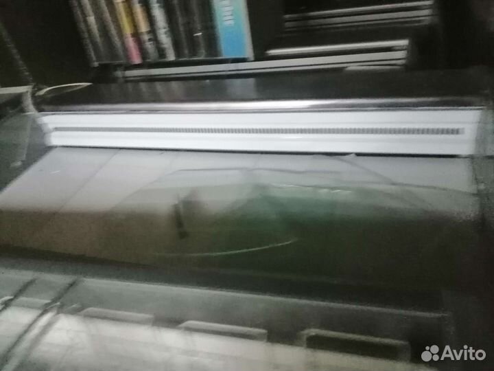 Холодильная ветрина