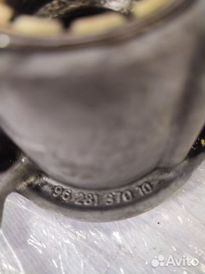 Корпус датчика скорости МКПП Peugeot 307