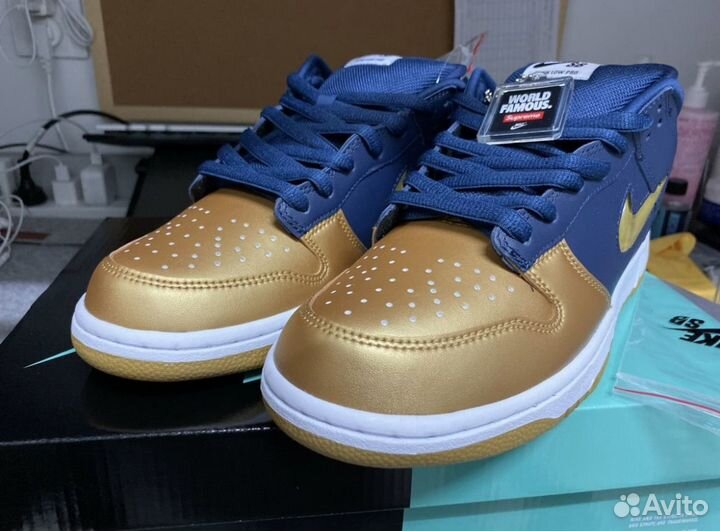 Supreme x nike sb