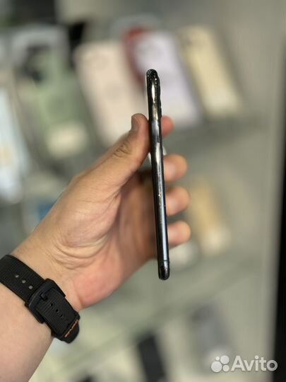 iPhone 11 Pro, 64 ГБ