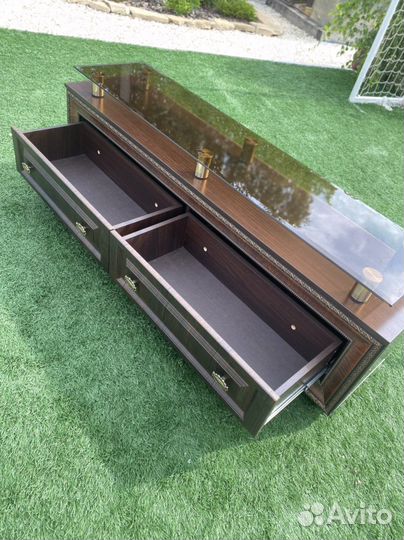 Тумба под телевизор