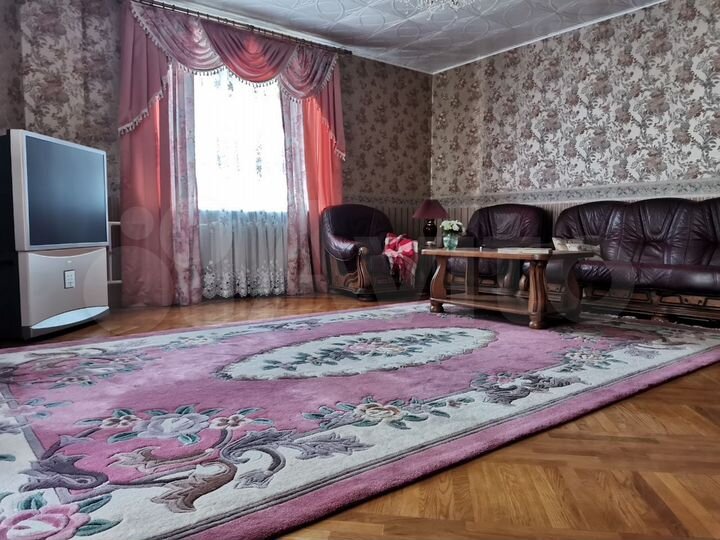 5-к. квартира, 169 м², 4/10 эт.
