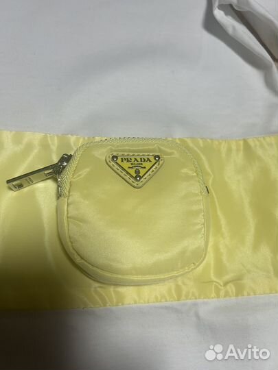 Футболка женская Prada