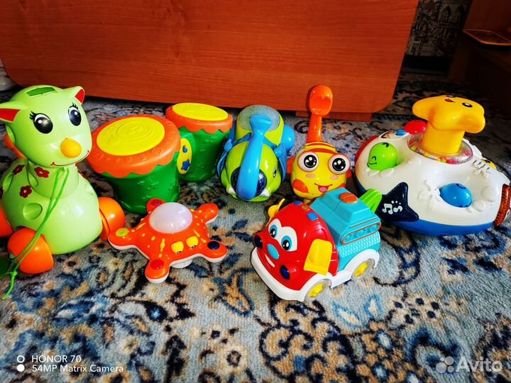 Музыкальные и развивающие игрушки