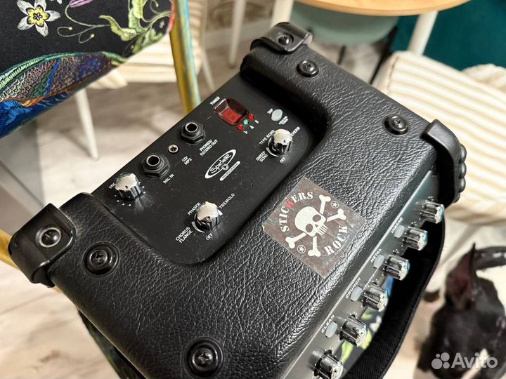 Комбоусилитель