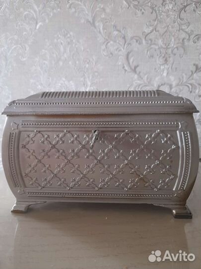 Шкатулка сейф