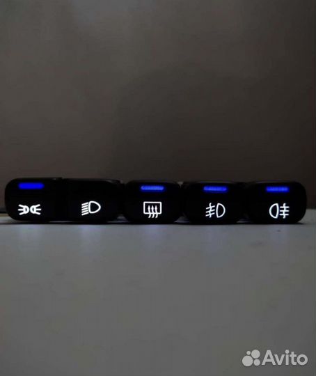 Кнопки салона с пересветом. Пересвет кнопок