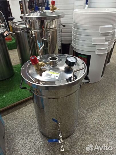 Автоклав Булат 25литров (7 зажимов)