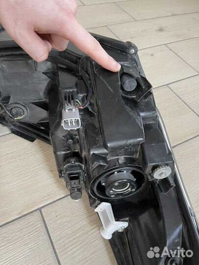 Фара левая toyota c-hr