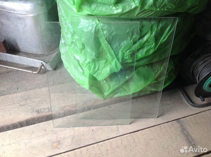 Стеклянные полочки