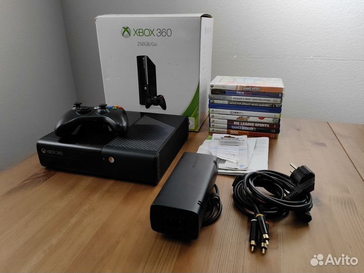 Игровая приставка Xbox 360 E 250gb + Игры