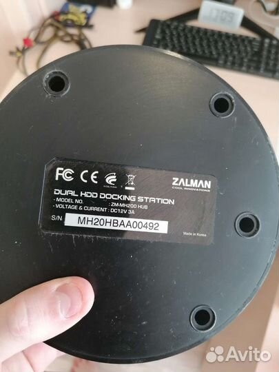 Док-станция Zalman zm-mh200 hub