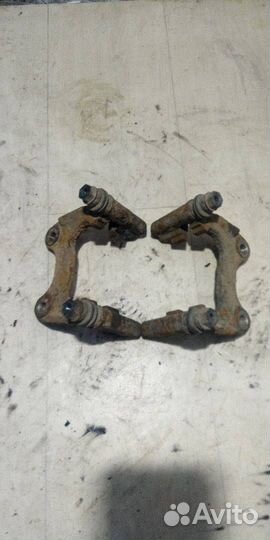 Скоба суппорта заднего Renault Scenic 2 JM1F 2004