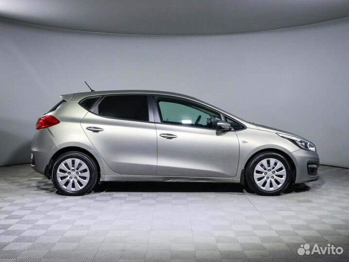 Kia Ceed 1.6 AT, 2015, 122 500 км