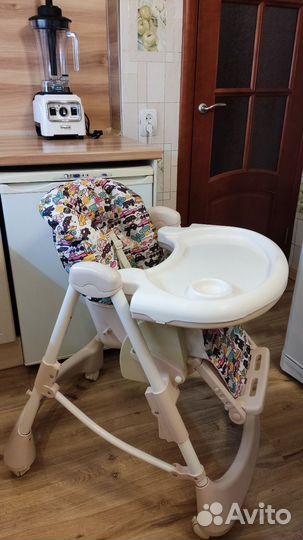 Стульчик для кормления Happy Baby Kevin