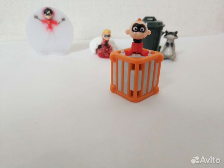 Киндер сюрприз Суперсемейка