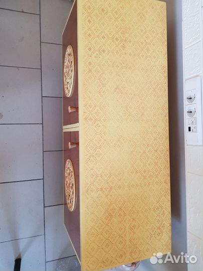 Тумба и журнальный столик