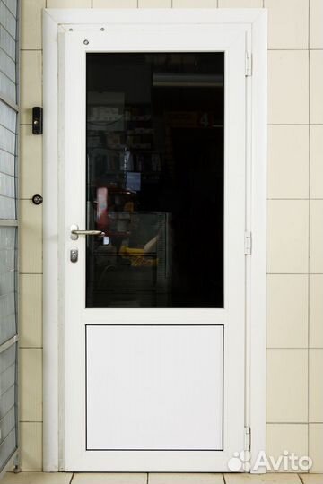 Двери пластиковые и алюминиевые