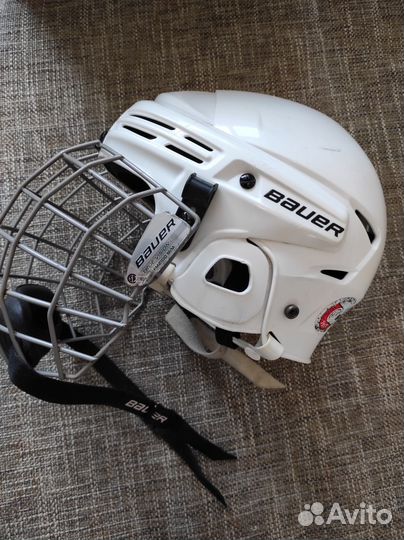 Шлем хоккейный bauer взрослый