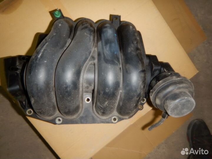 Коллектор впускной Honda CR-V II