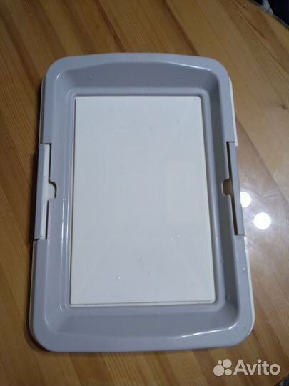 Лоток для собак под пеленку