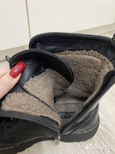 Ботинки зимние женские