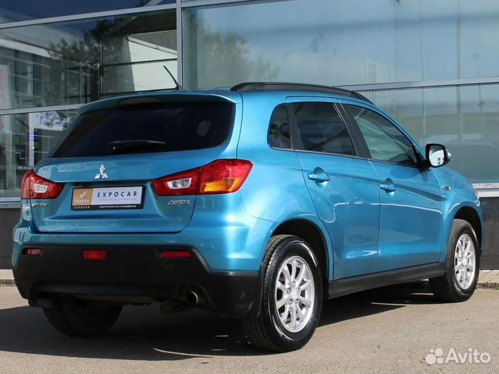 Mitsubishi ASX, 2011