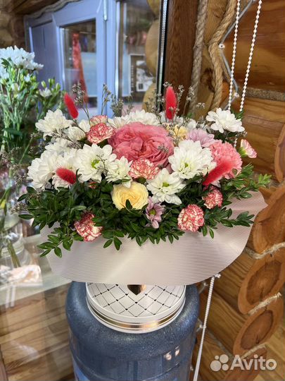 Свежая композиция цветов