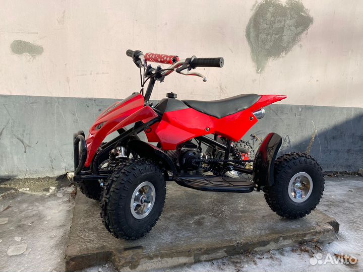 Детский квадроцикл на бензине