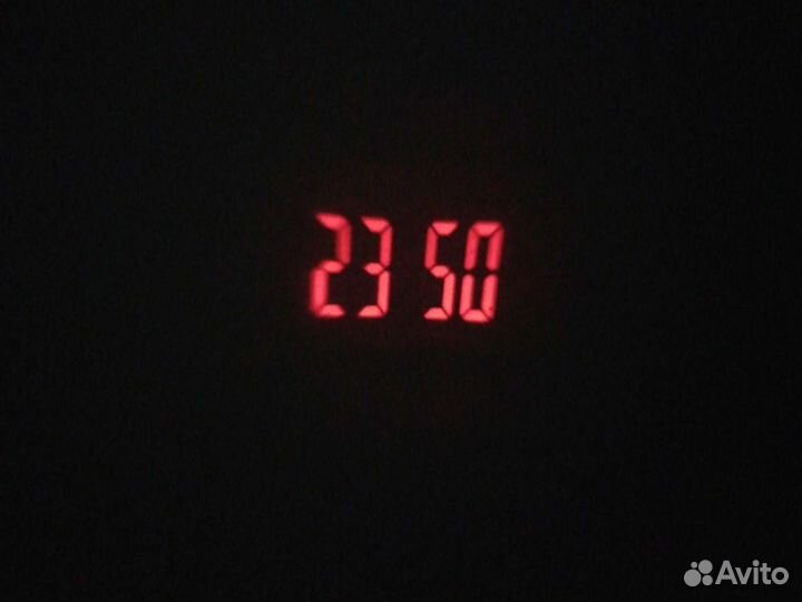 Метеостанция с часами и проектором