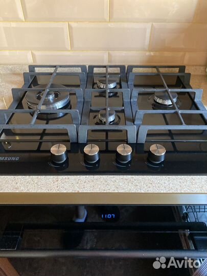 Газовая варочная панель 4 конфорки Самсунг