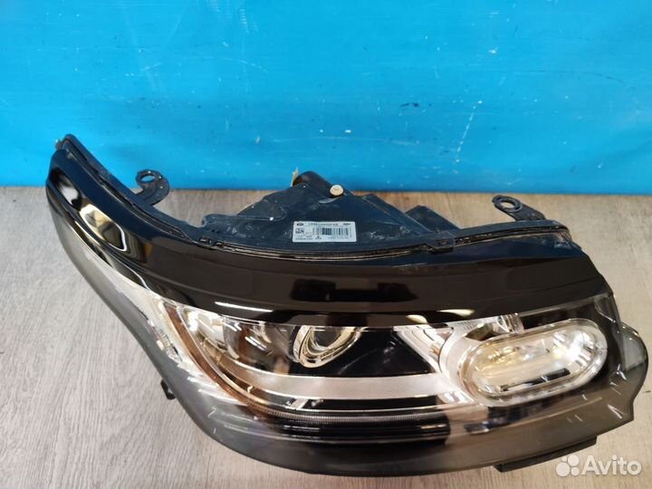 Фара правая Land Rover Range Rover 2012-2017