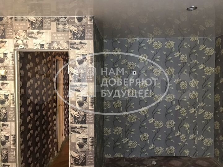 3-к. квартира, 42,5 м², 1/4 эт.