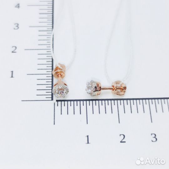 Золотые серьги с фианитом