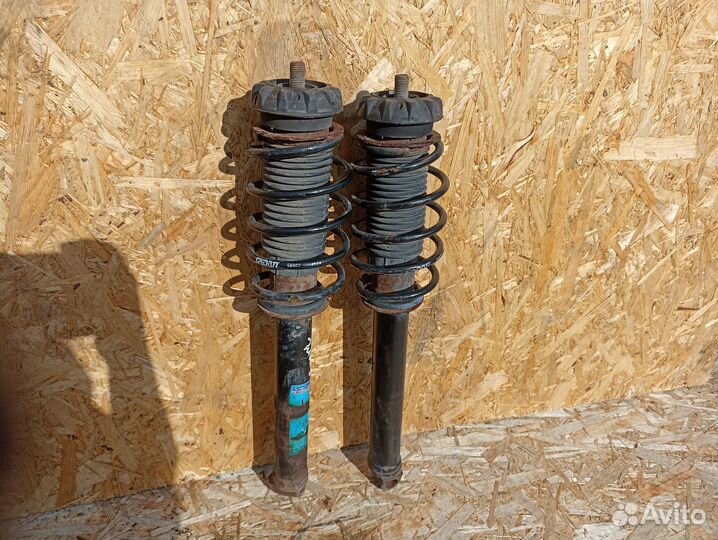 Стойка передняя Mercedes Smart