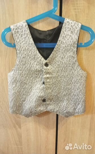 Рубашки и брюки для мальчика