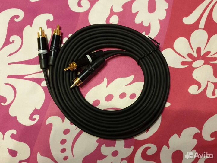 Межблочный кабель на разъёмах Rean