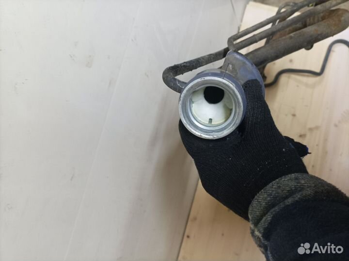 Горловина бензобака Toyota Corolla E150